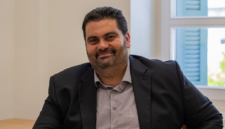 Τζεδάκη