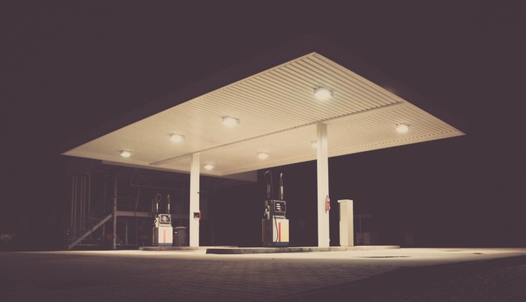 πρατήριο καυσίμων βενζίνη