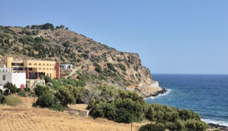 Κρητών