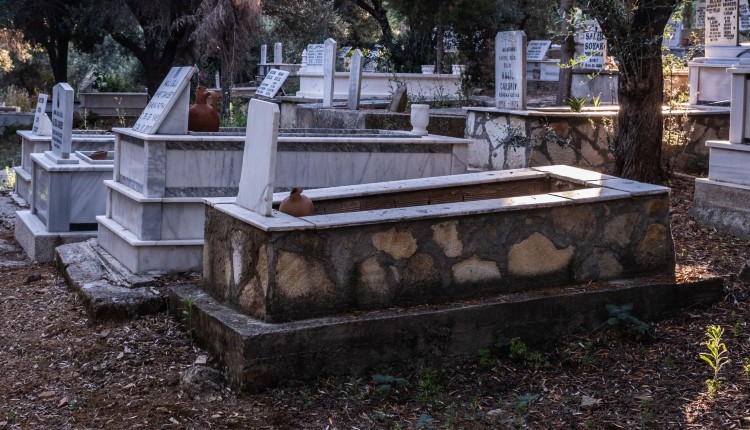 τάφος